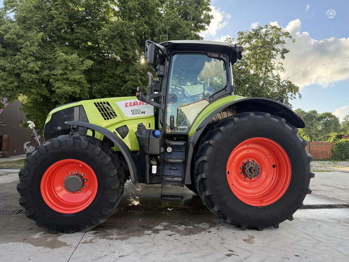 Claas Axion 830 CMATIC, traktoriai
