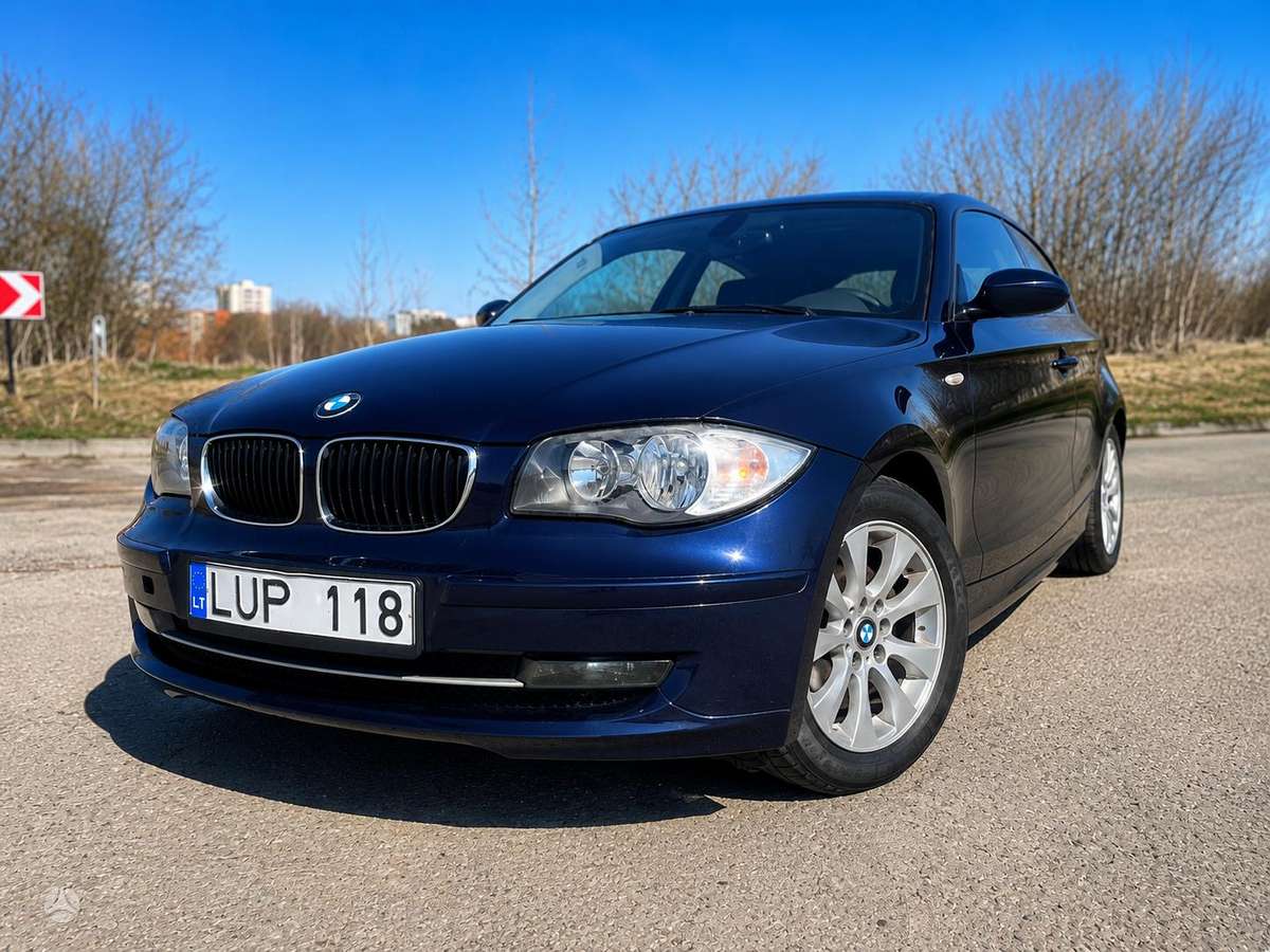 BMW 118, 2.0 l., hatchback