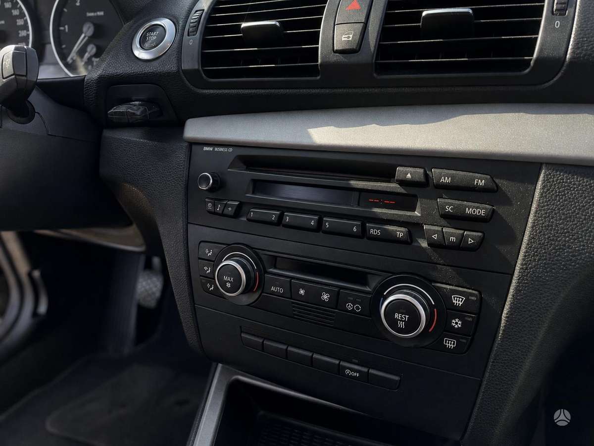 BMW 118, 2.0 l., Хэтчбек