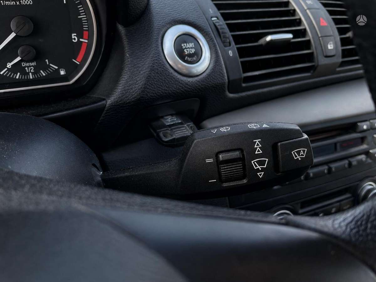 BMW 118, 2.0 l., Хэтчбек