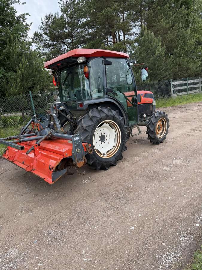 Kubota Kl53z, traktoriai