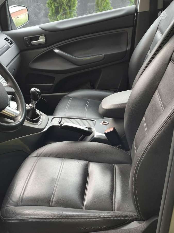 Ford Kuga, 2.0 l., hatchback
