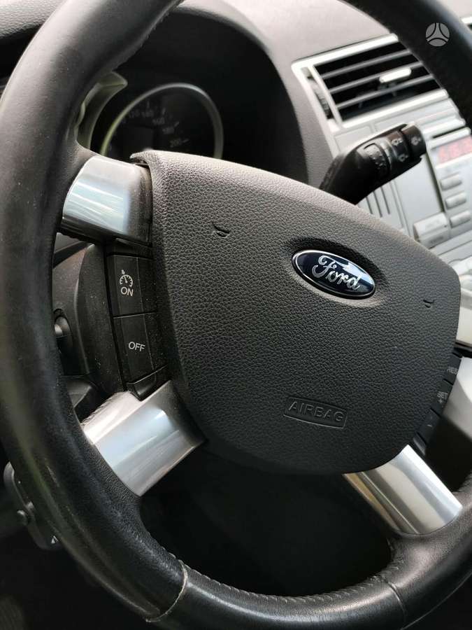 Ford Kuga, 2.0 l., hatchback