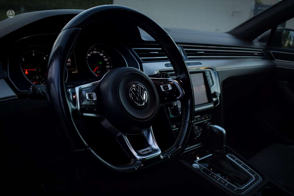 Volkswagen Passat, 2.0 l., Универсал