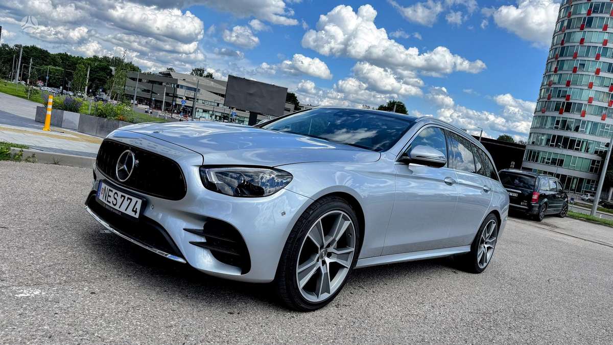 Mercedes-Benz E220 - 3