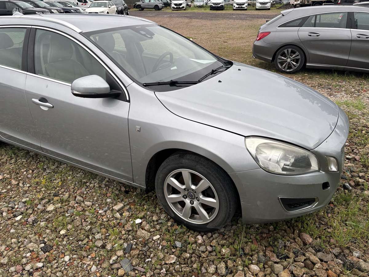 Volvo V60, 1.6 l., Универсал