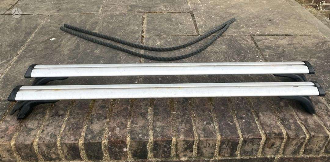 Audi A6 lights, roof rack