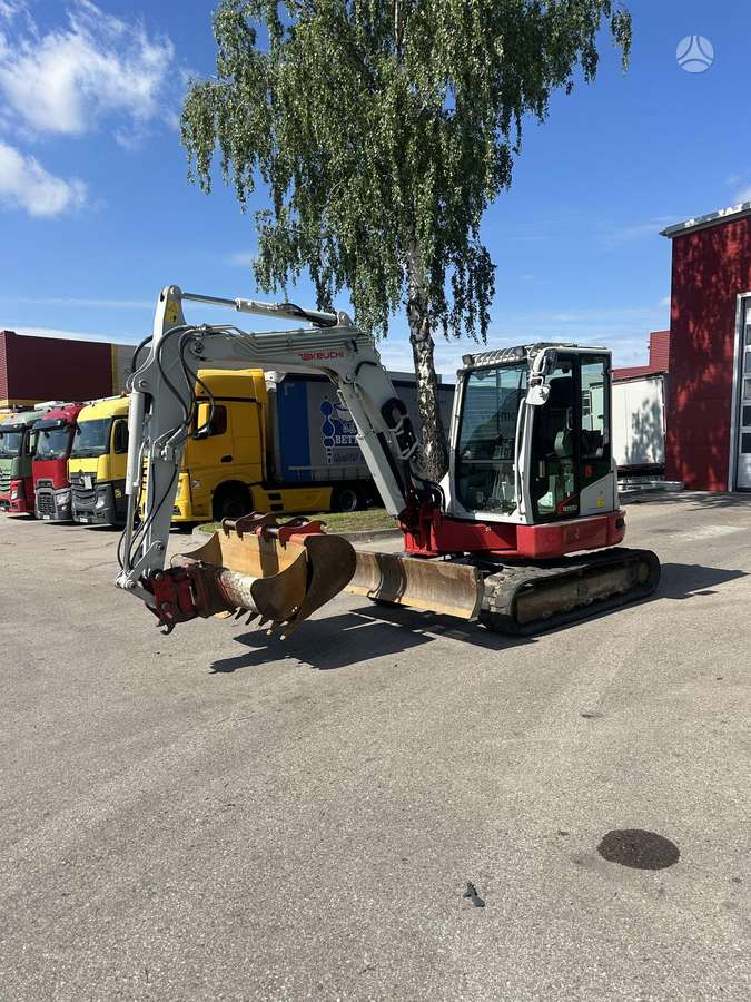 Takeuchi TB257FR, excavator