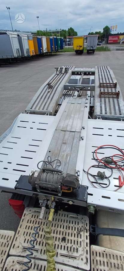Fliegl Ozsan, auto transporter