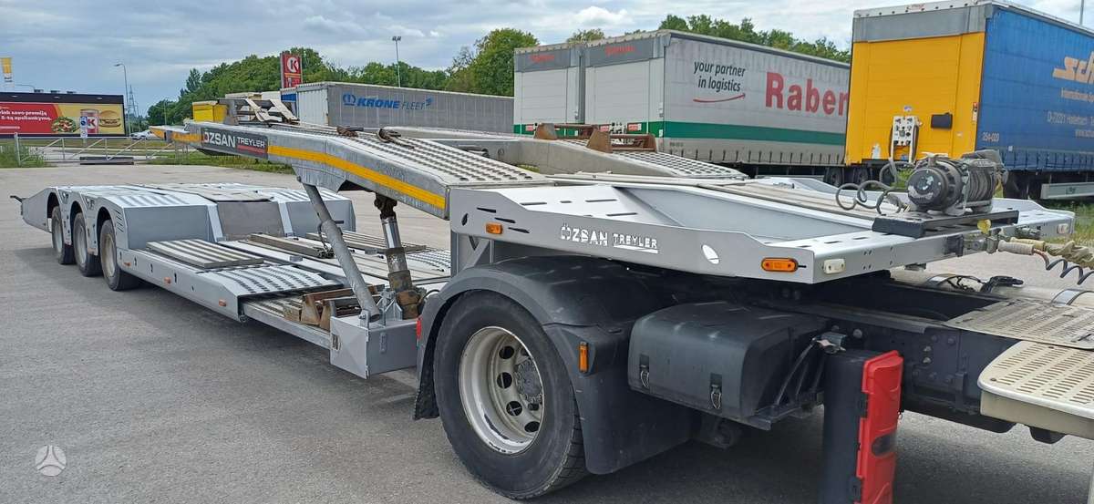 Fliegl Ozsan, auto transporter