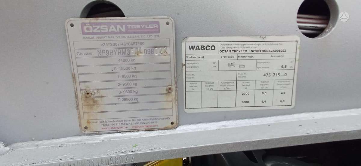 Fliegl Ozsan, auto treileris