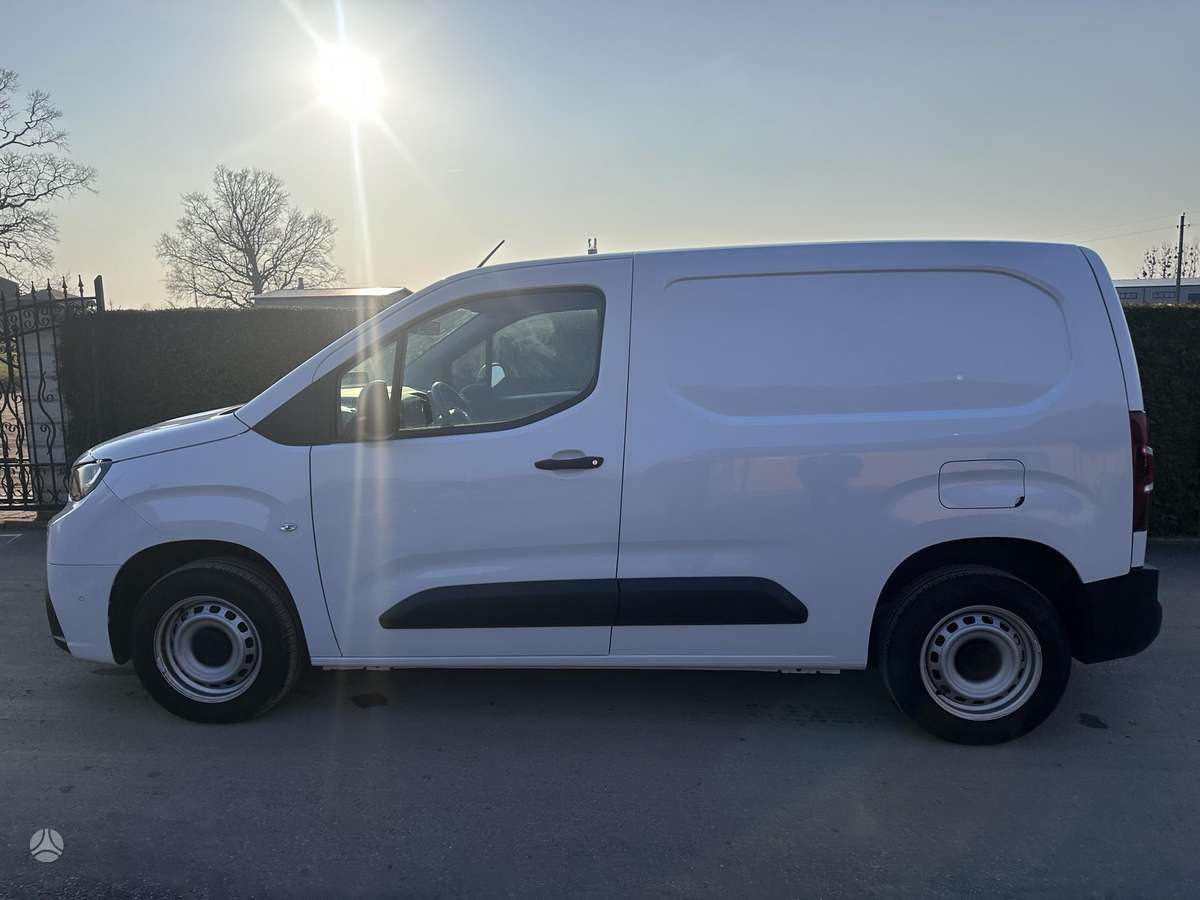 Toyota Proace City - 10