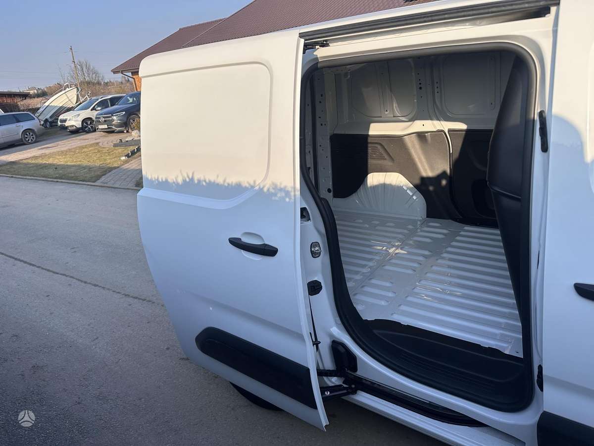 Toyota Proace City - 11