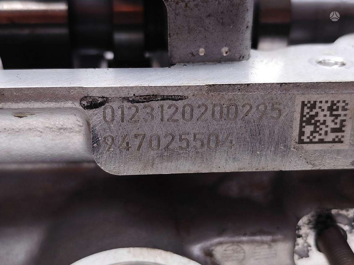 BMW X3, 9894128, cylinder head