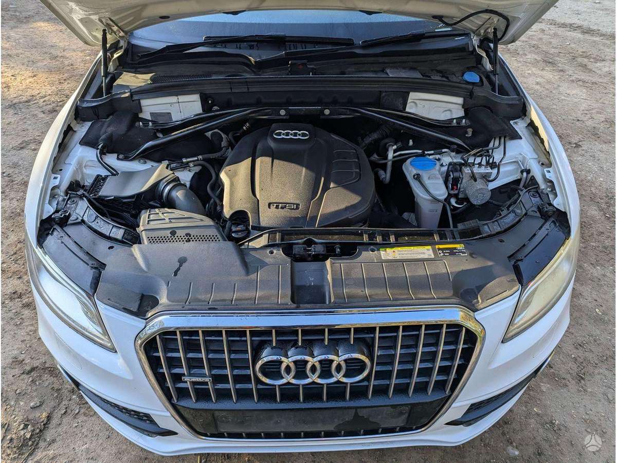 Audi Q5 engine