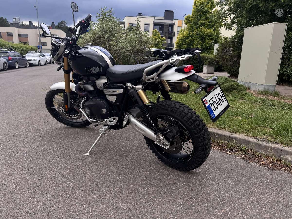 Triumph Scrambler 1200cc, enduro / adventure