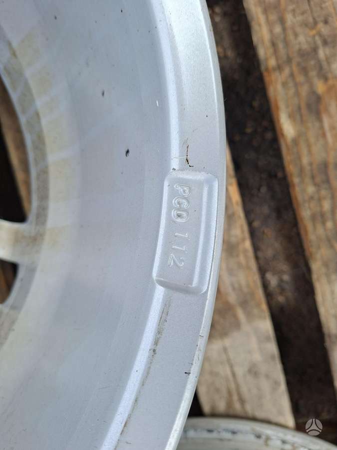 Dezent 7J ET52 66.5, light alloy, R16