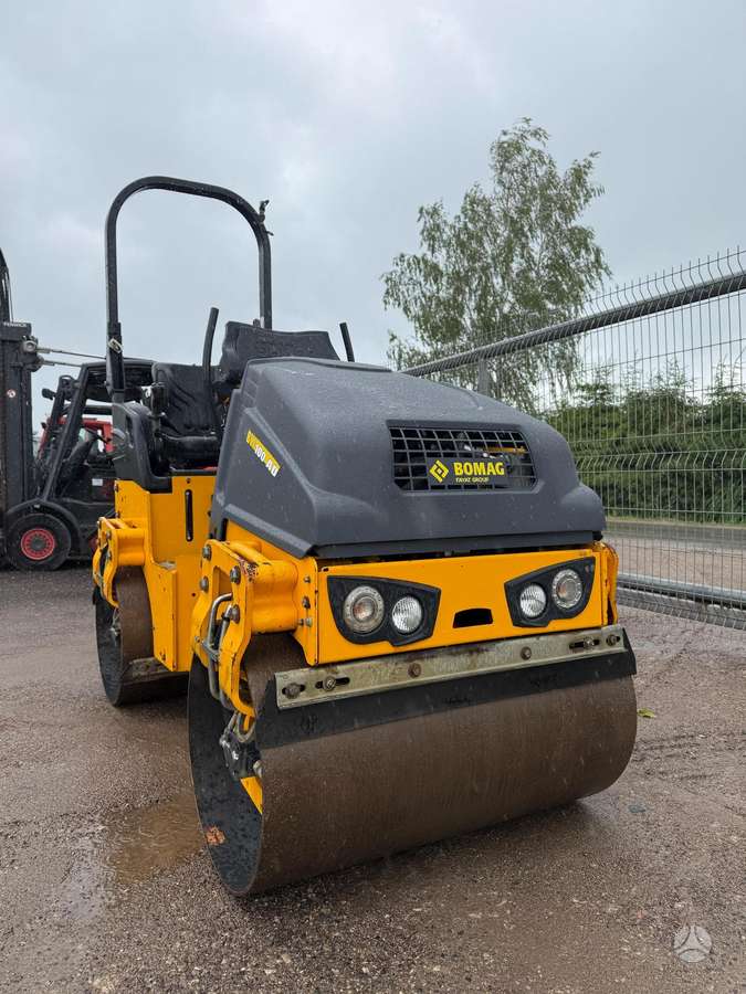 Bomag BW100ADM-5, вибромашины