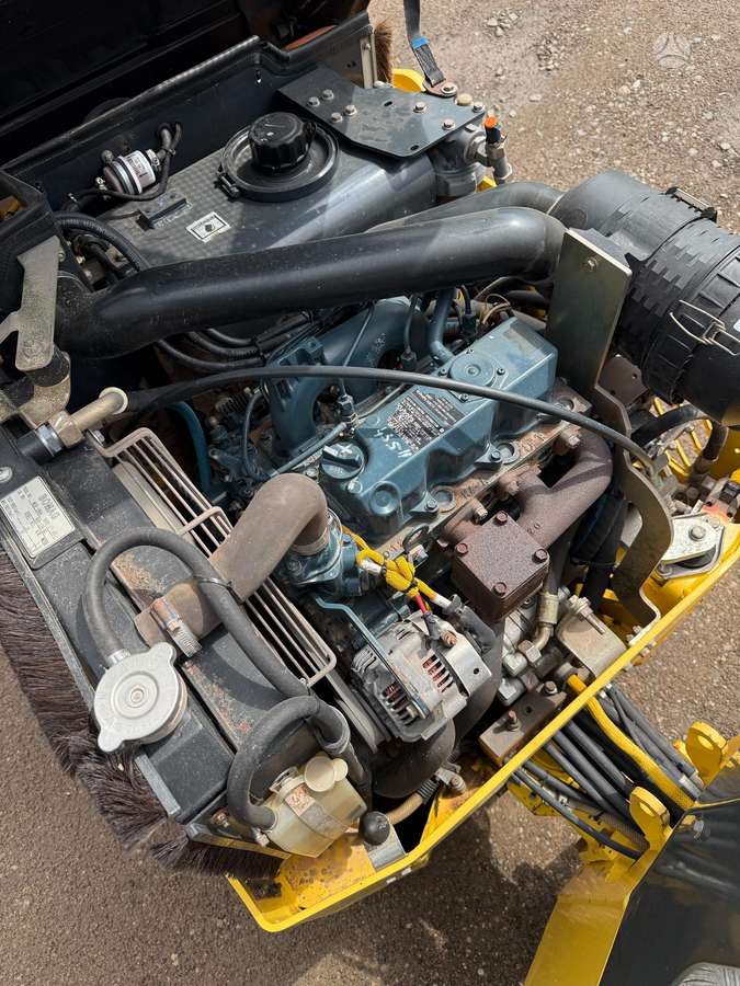 Bomag BW100AD-4, vibrator / compactor