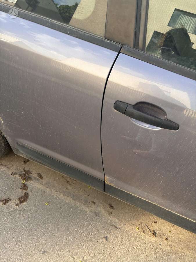 Citroen C4, 1.6 l., hatchback