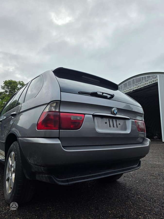 BMW X5 for parts