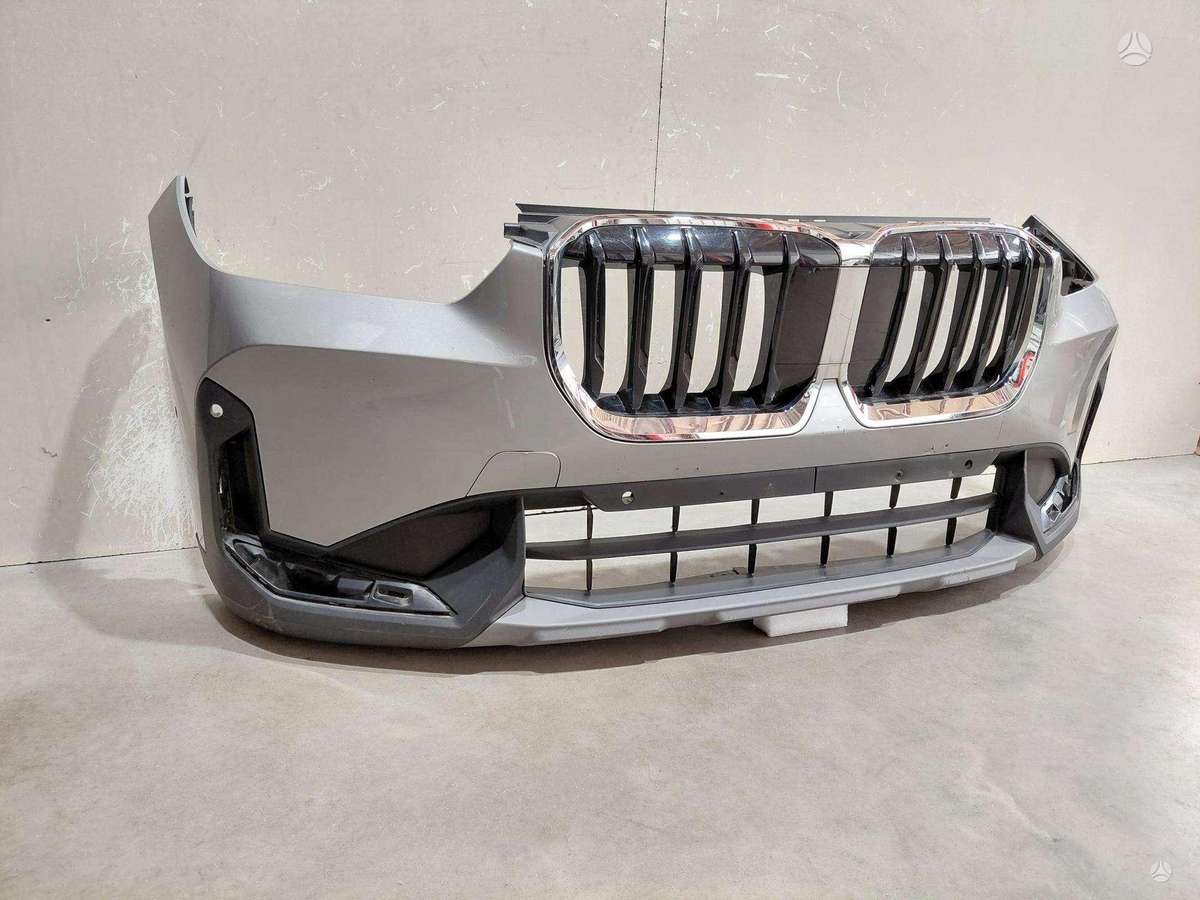 BMW X1 U11