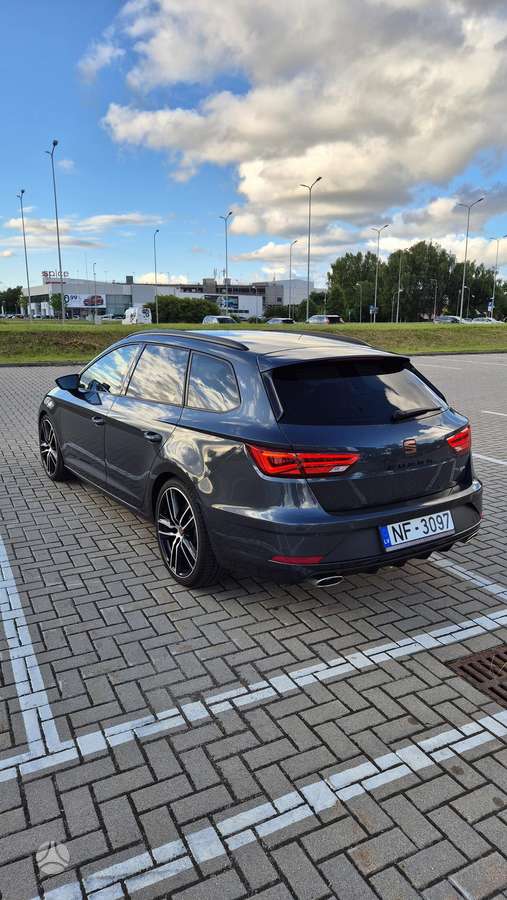 SEAT Leon - 4
