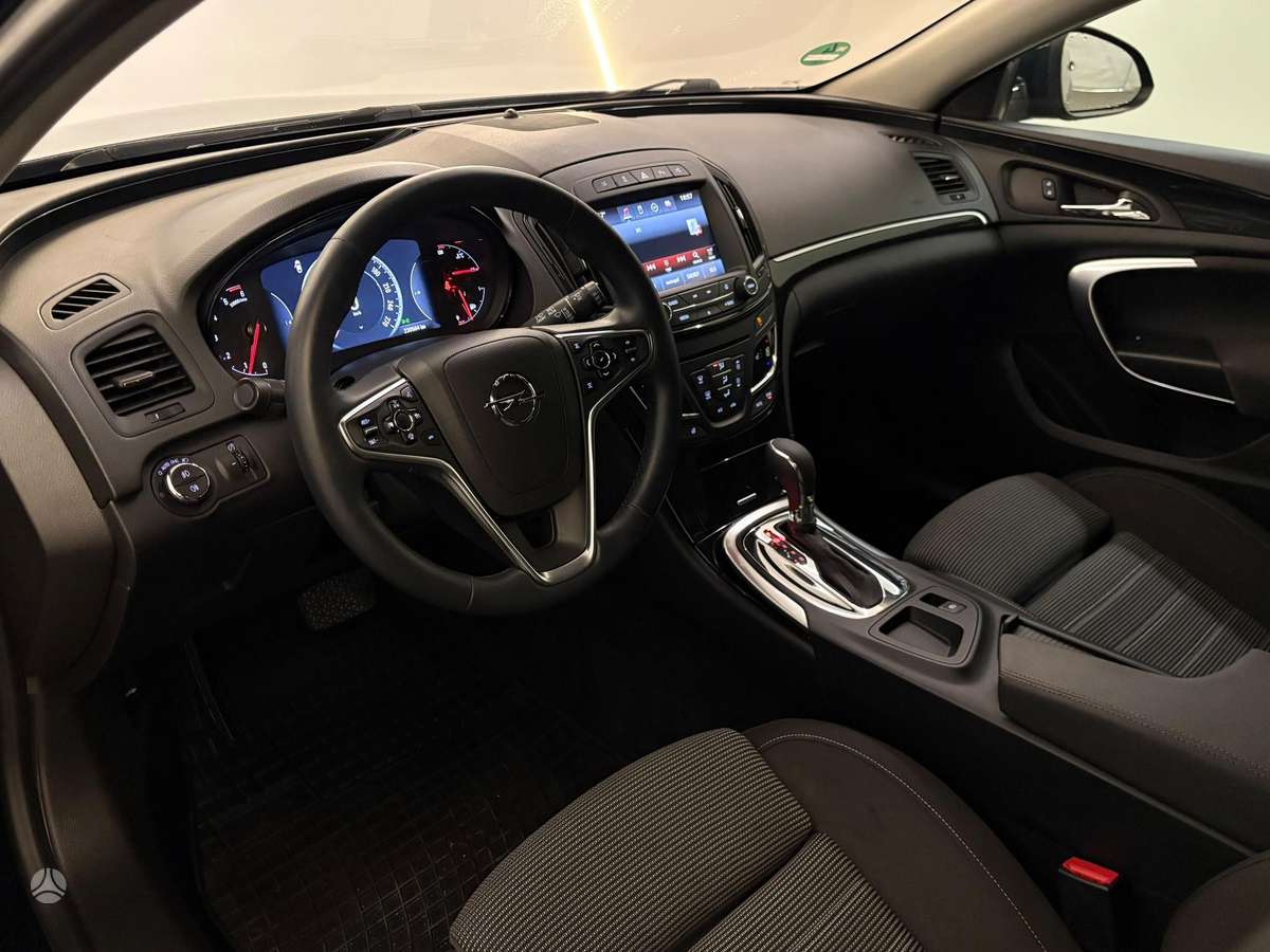 Opel Insignia, 2.0 l., Универсал