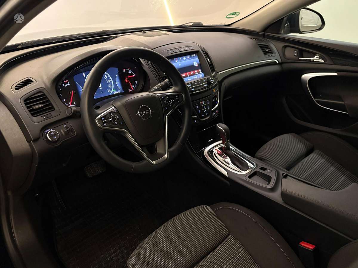 Opel Insignia, 2.0 l., wagon
