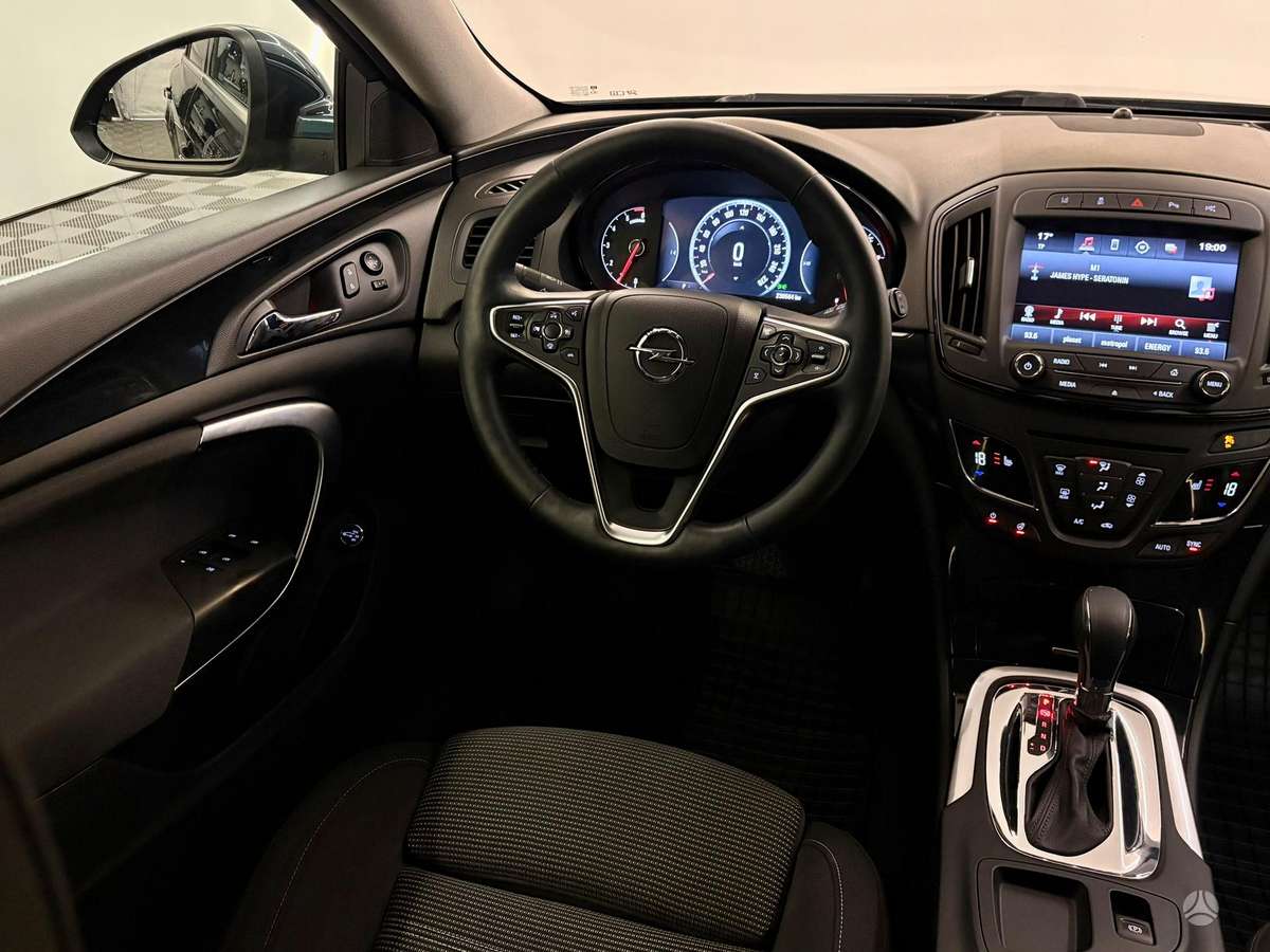 Opel Insignia, 2.0 l., wagon