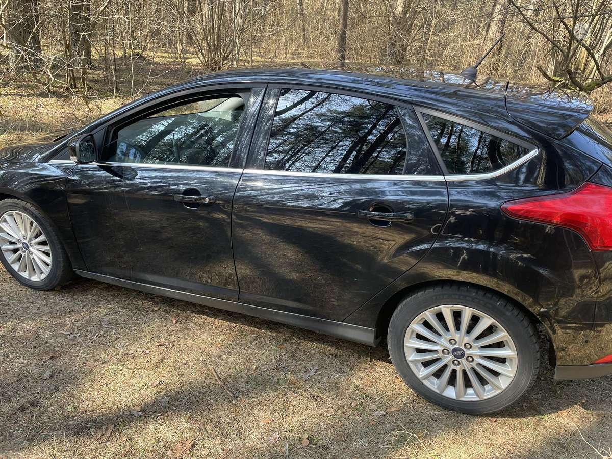 Ford Focus, 1.0 l., hatchback