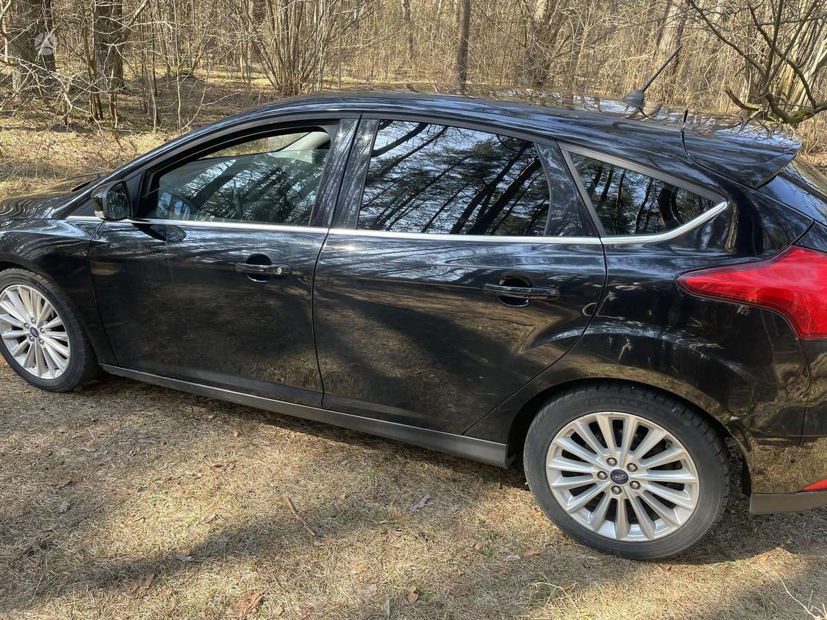 Ford Focus, 1.0 l., Хэтчбек