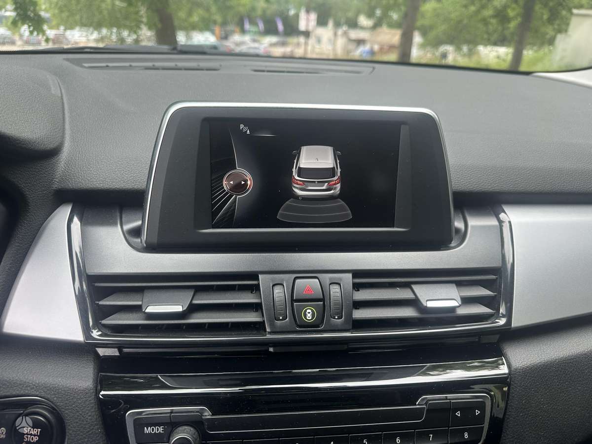 BMW 218 Active Tourer, 2.0 l., Минивэн