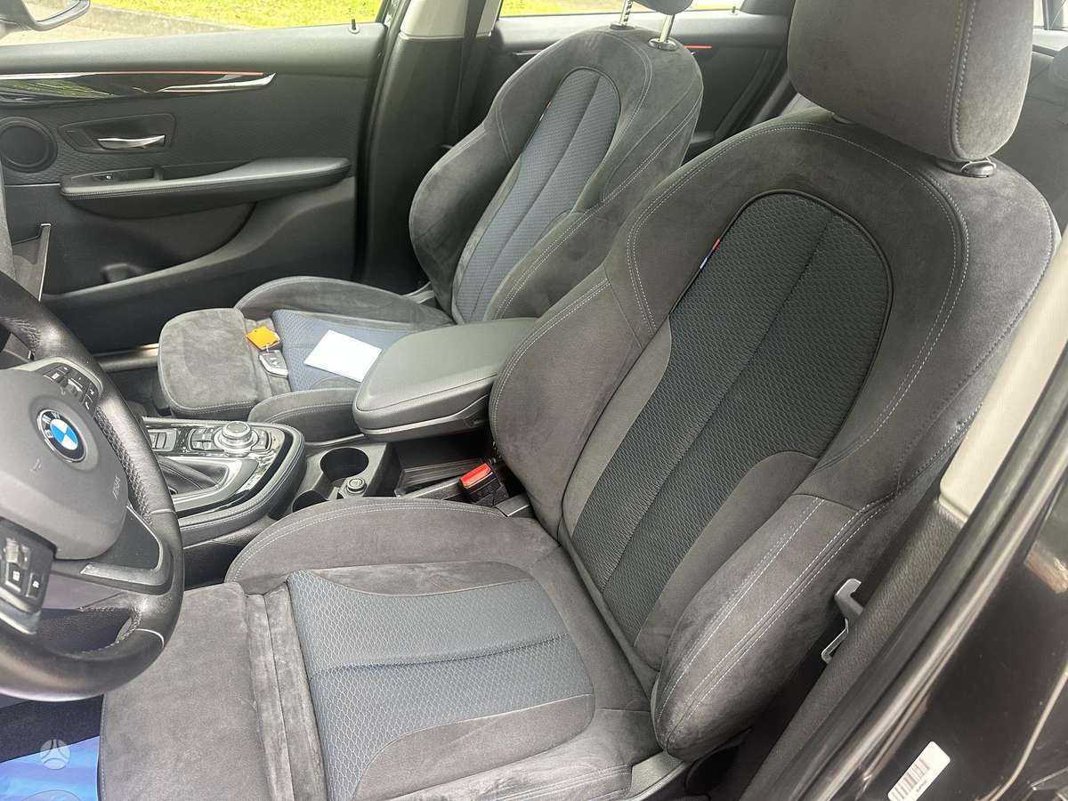 BMW 218 Active Tourer, 2.0 l., Минивэн