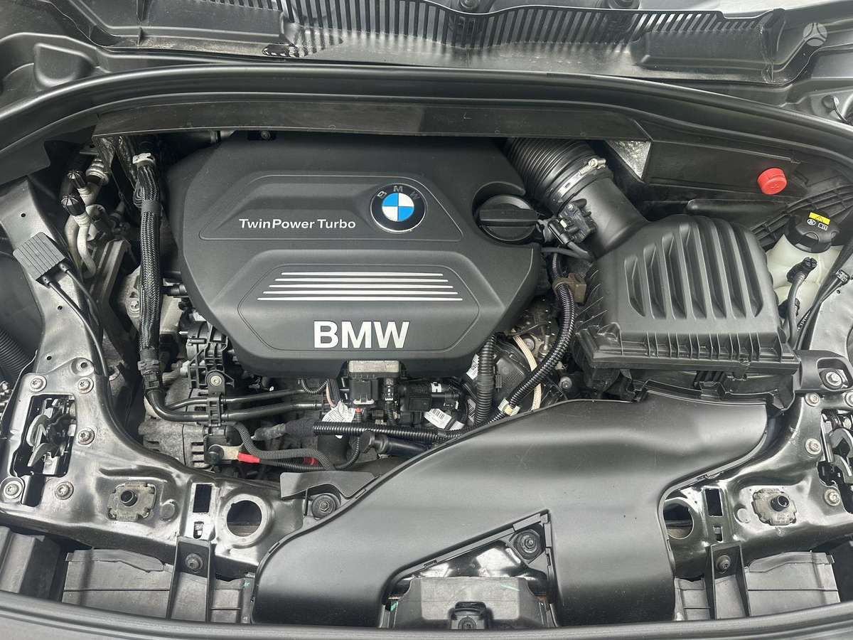 BMW 218 Active Tourer, 2.0 l., Минивэн