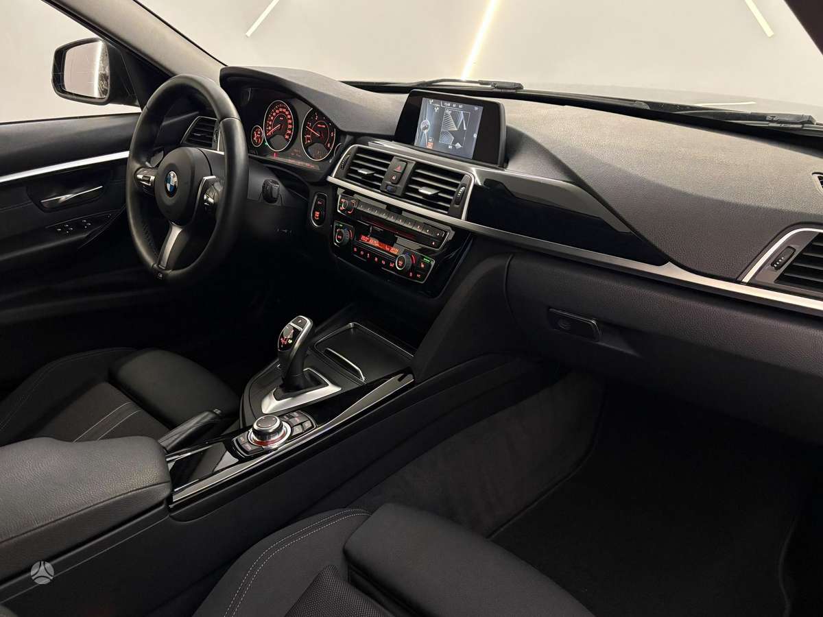BMW 320, 2.0 l., Универсал