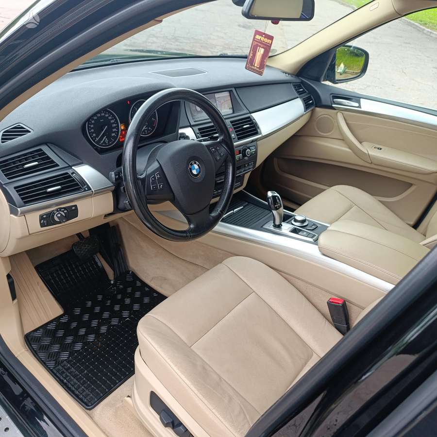 BMW X5 2007 — photo 15
