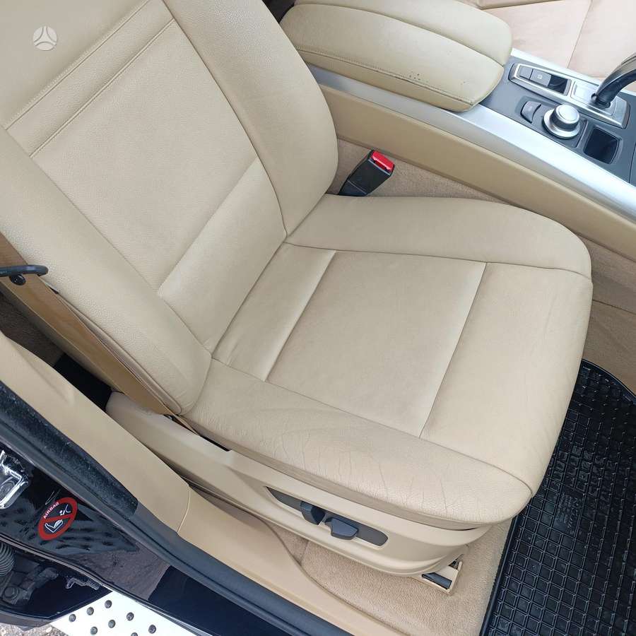 BMW X5 2007 — photo 21