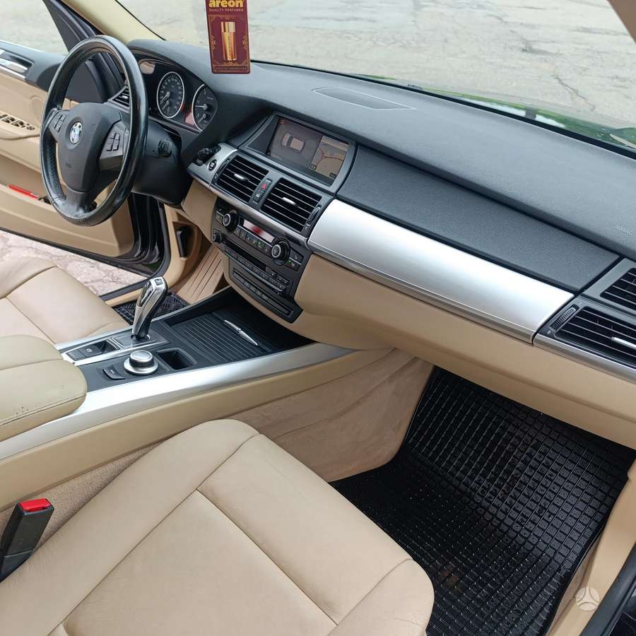 BMW X5 2007 — photo 24