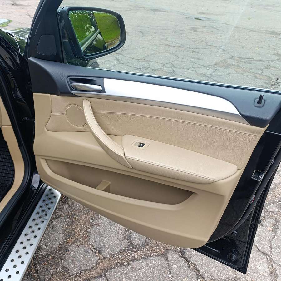 BMW X5 2007 — photo 25