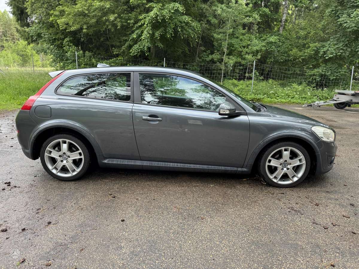 Volvo C30, 1.6 l., Хэтчбек