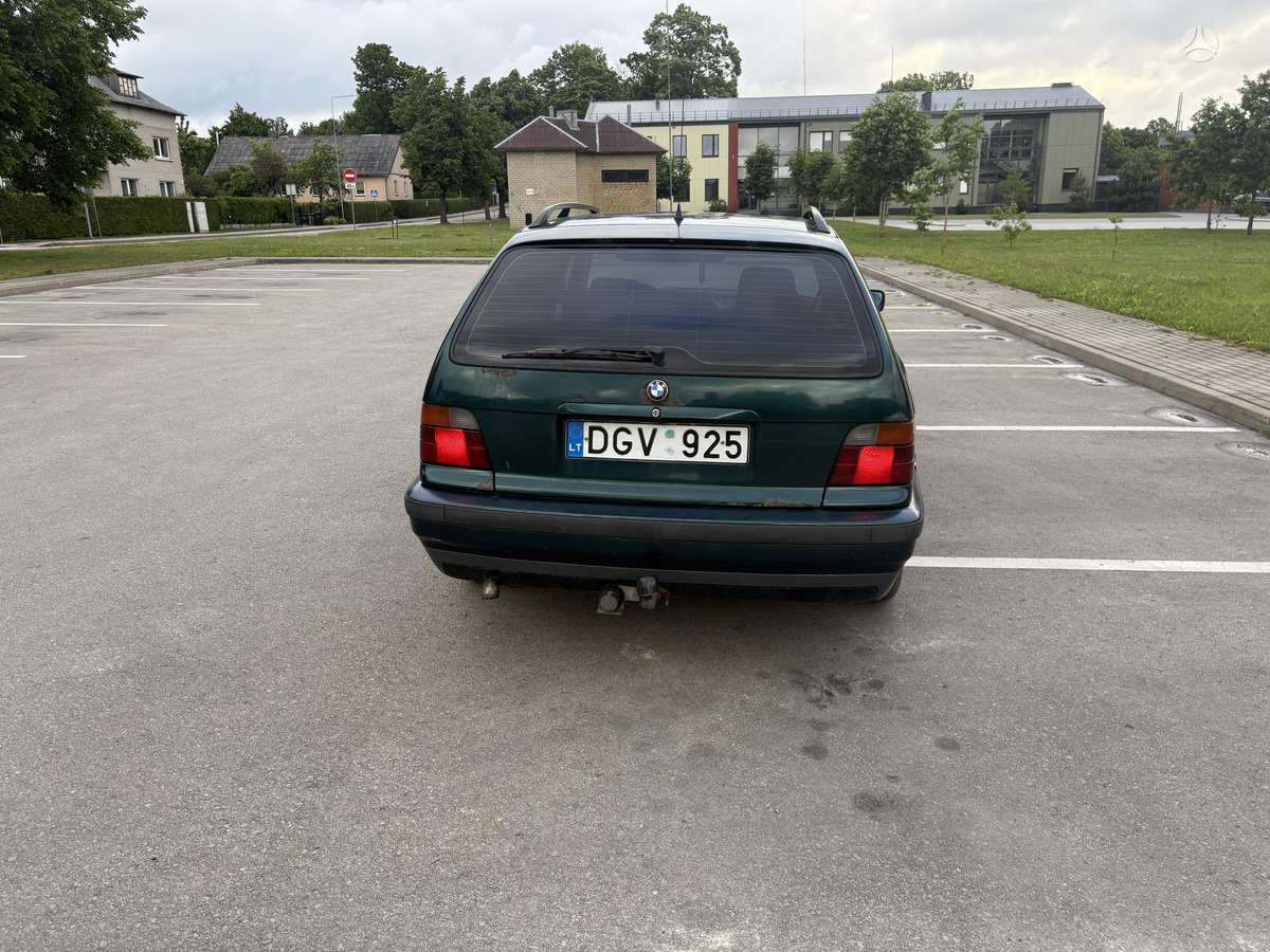 BMW 318, 1.7 l., Универсал