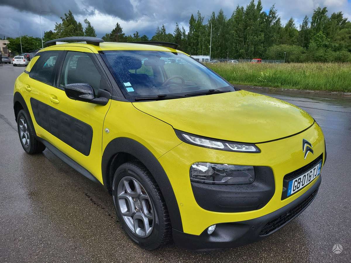 Citroen C4 Cactus, 1.2 l., Хэтчбек