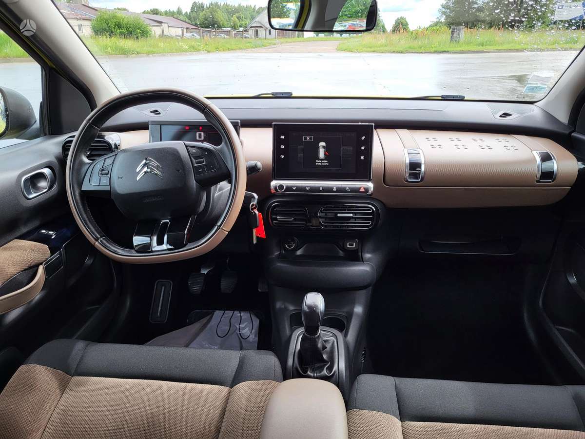 Citroen C4 Cactus, 1.2 l., Хэтчбек