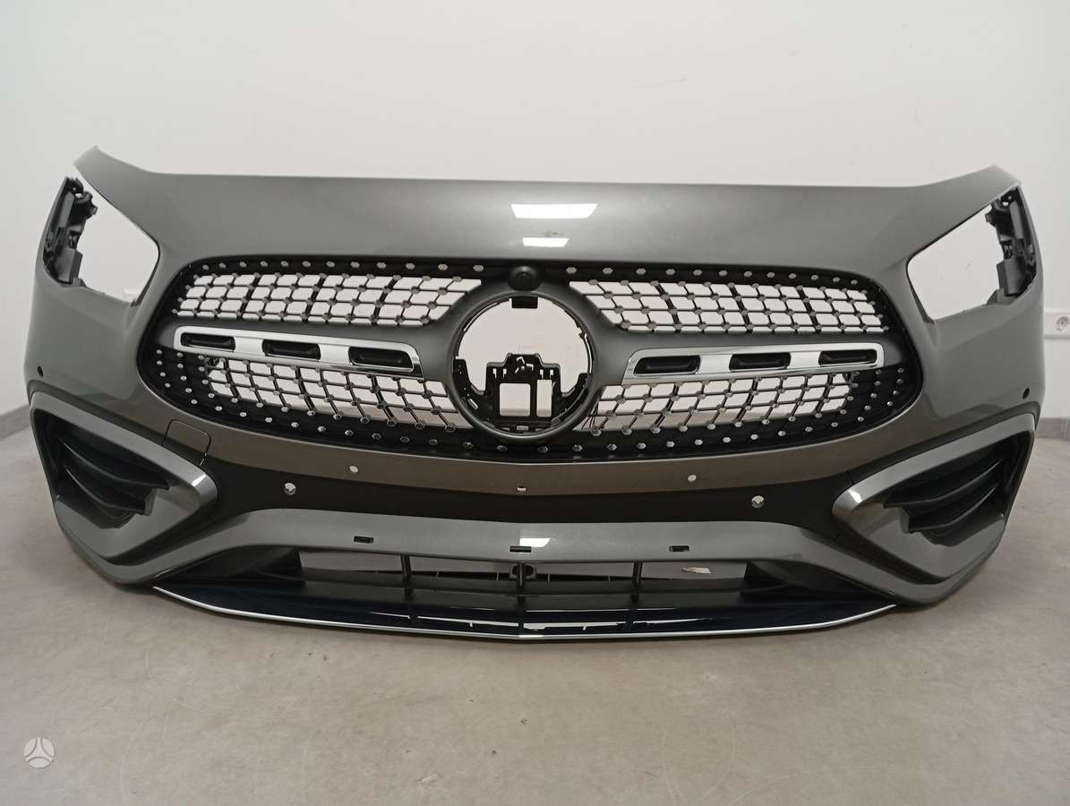Mercedes-Benz GLA klasė крышка багажника/капот, бамперы (буфера)