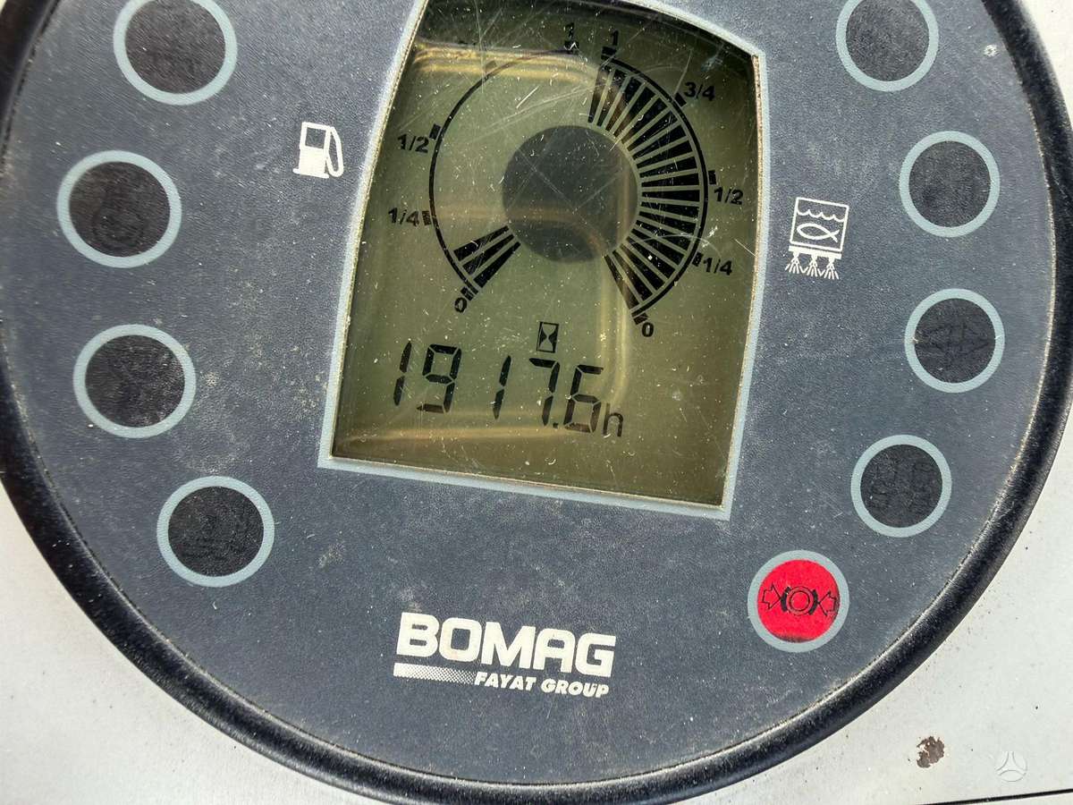 Bomag BW151AD-4 AM, vibro technika
