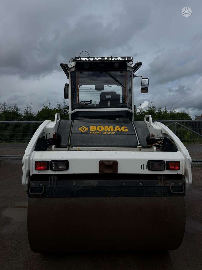 Bomag BW151AD-4 AM, vibrator / compactor