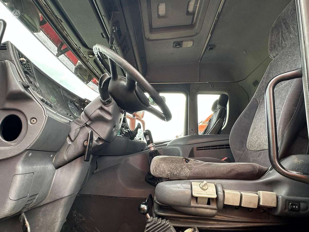 Scania 6x6, savivarčiai
