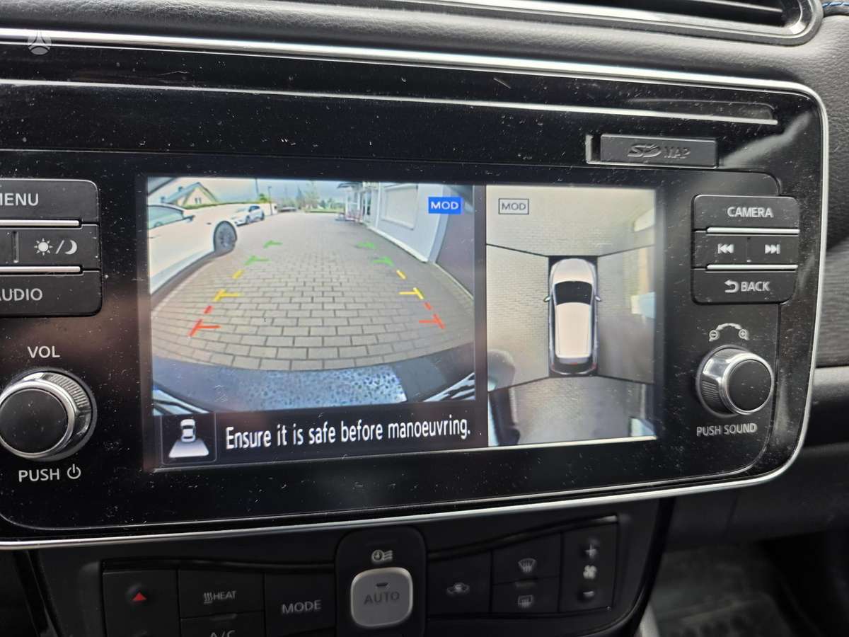 Nissan Leaf, Универсал