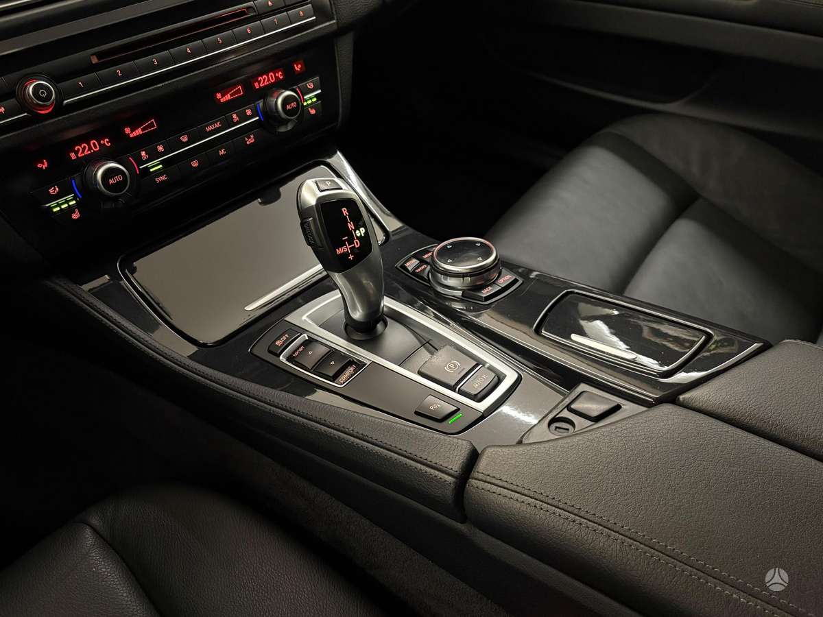 BMW 520, 2.0 l., wagon